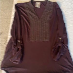 Women’s plum top